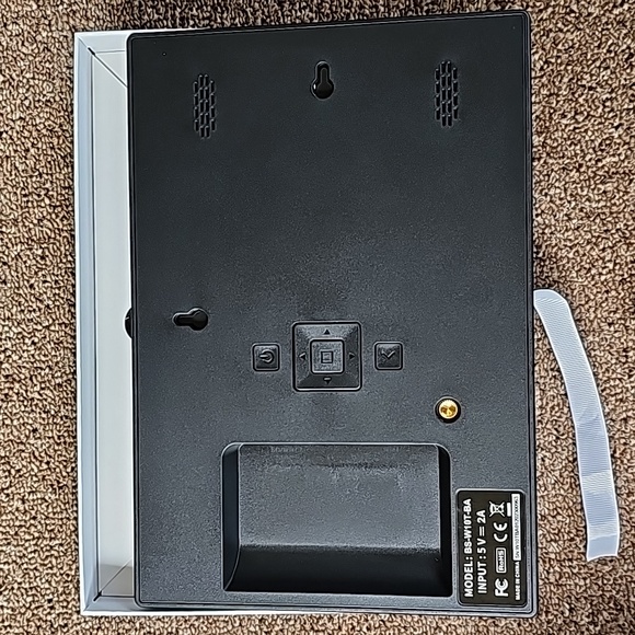 Digital Photo Frame - Picture 11 of 16